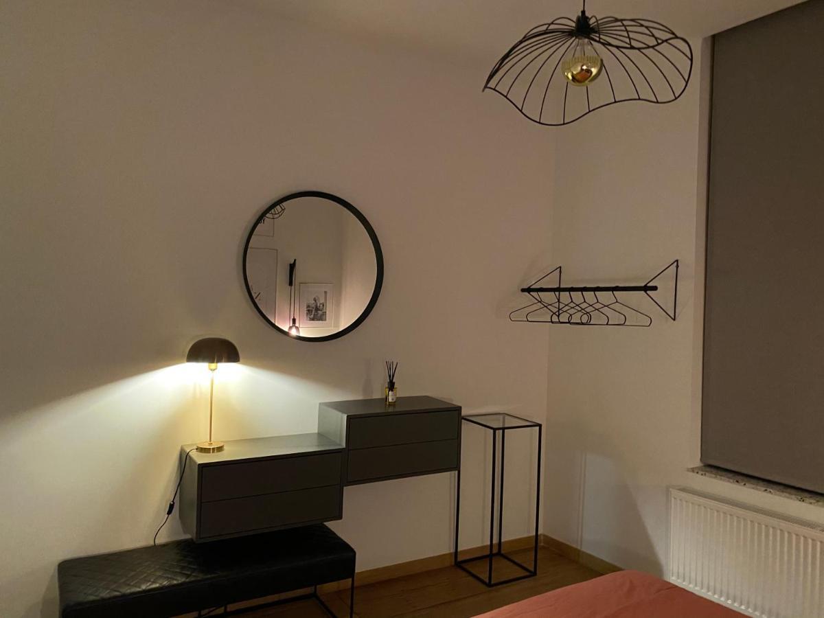 Cozy Apt W/ King Bed Great For Discovering Liegi Esterno foto